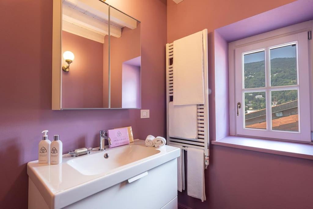 Isola Bella Apartments - Via Villa 28 Stresa Bagian luar foto